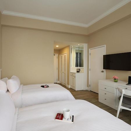 Berjaya Penang Hotel George Town  Kültér fotó